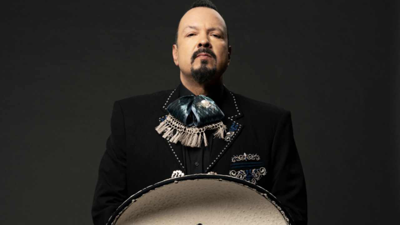 Pepe Aguilar honra la charrería con su nuevo álbum