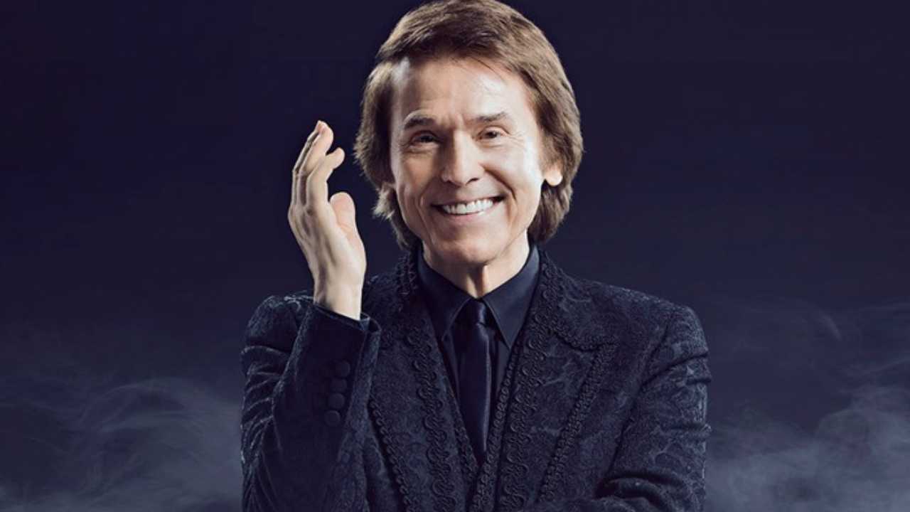 Raphael cancela concierto por motivos de salud